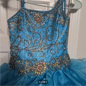 Little Rosie size 8 pageant dress